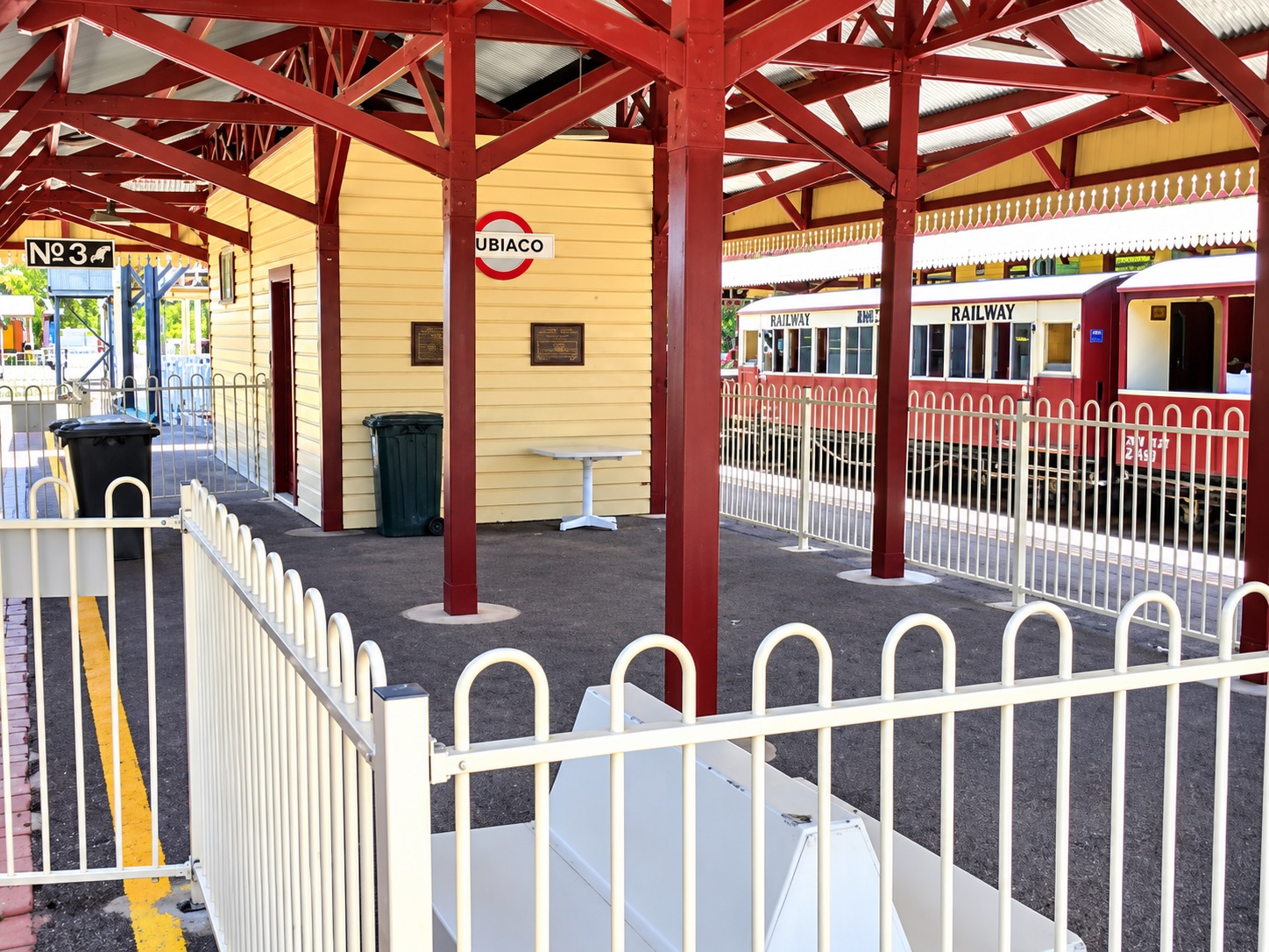 Platform 3